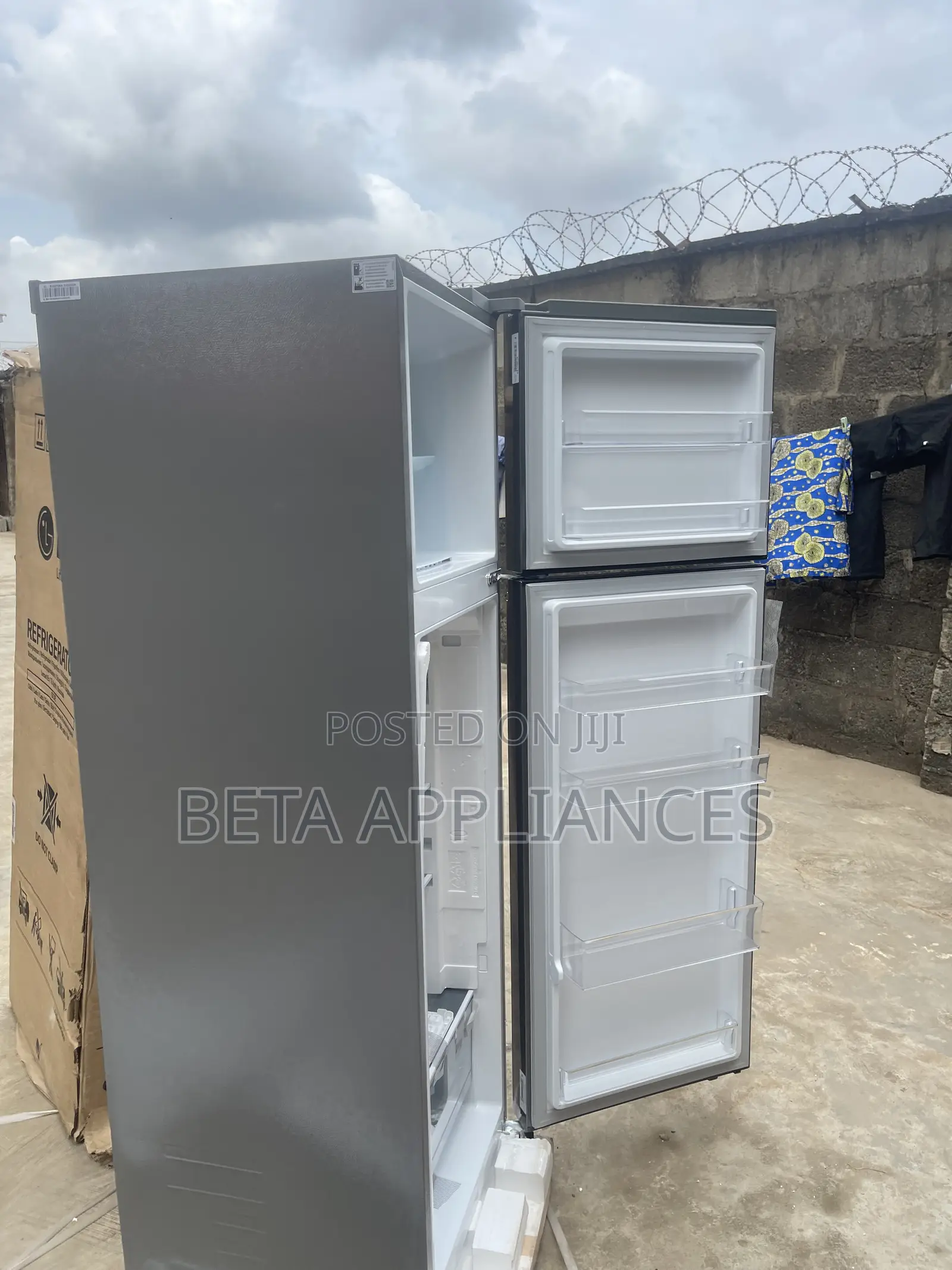 LG 287L Functional Double Door Refrigerator