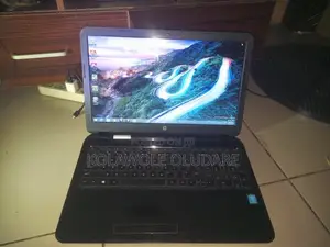 Laptop HP 250 G3 4GB Intel Pentium HDD 500GB