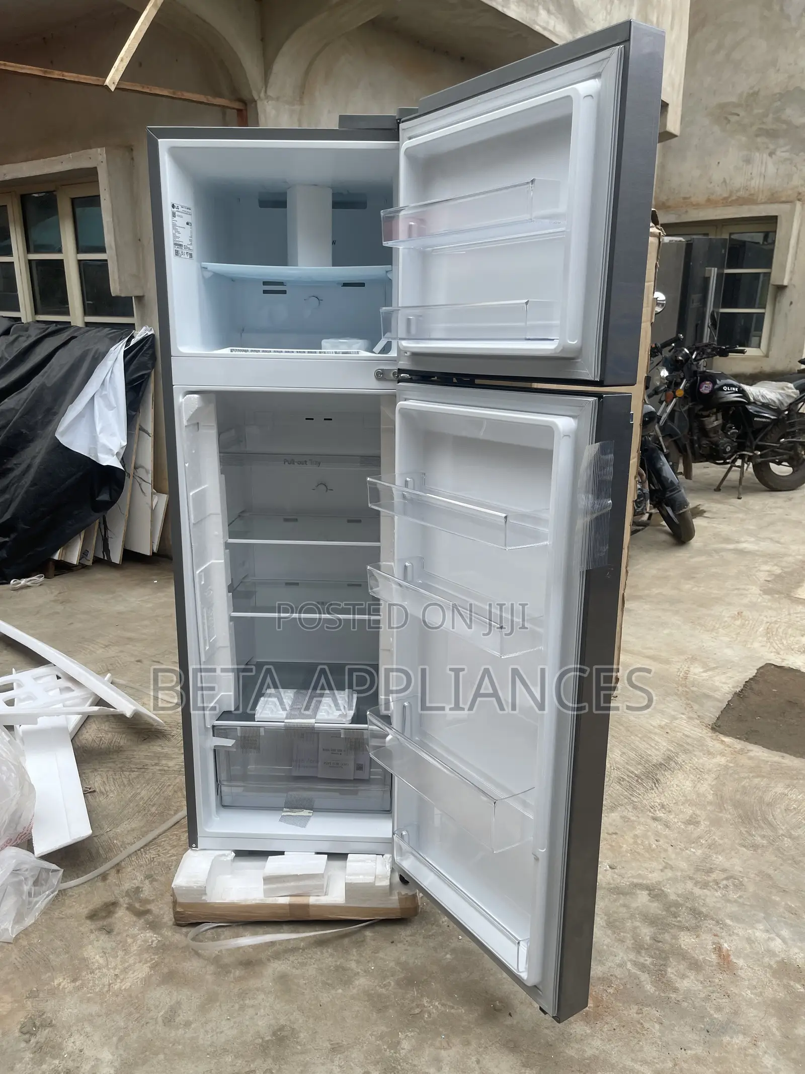 LG 287L Double Door Refrigerator for Daily Needs