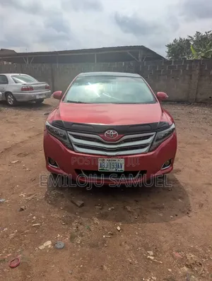 Toyota Venza V6 2010 Red