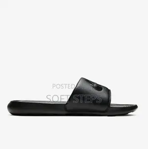 Nike Victori One Slides