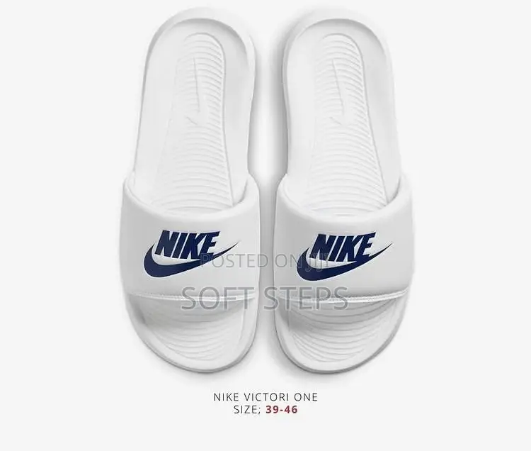Nike Victori One Slides
