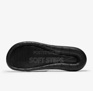 Nike Victori One Slides