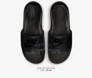 Nike Victori One Slides
