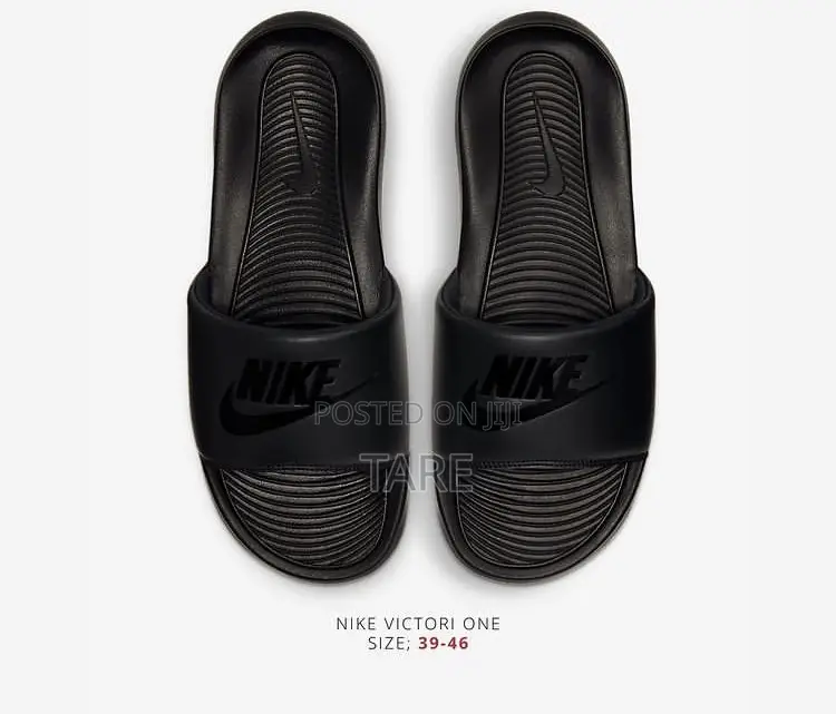 Nike Victori One Slides