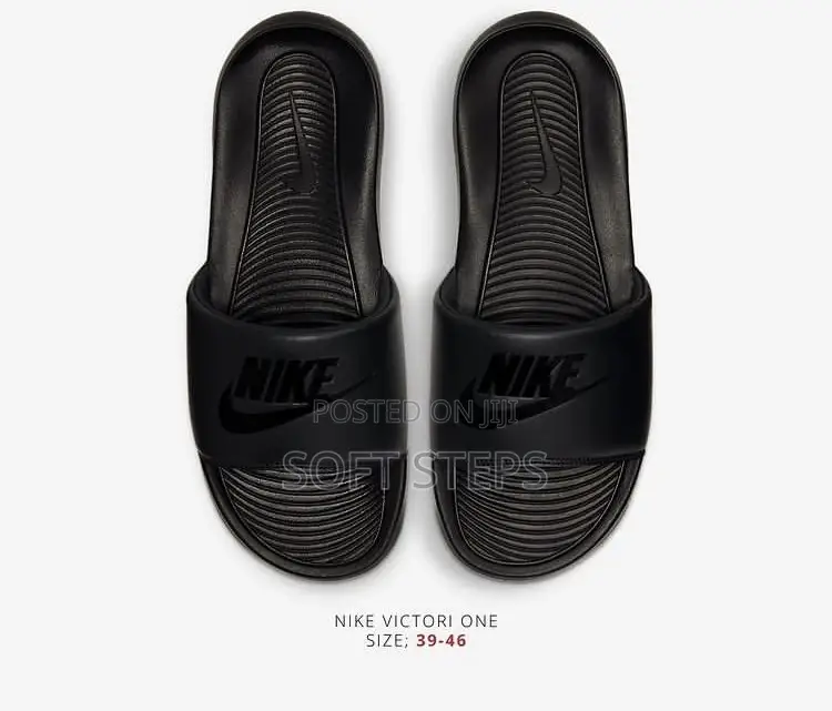 Nike Victori One Slides