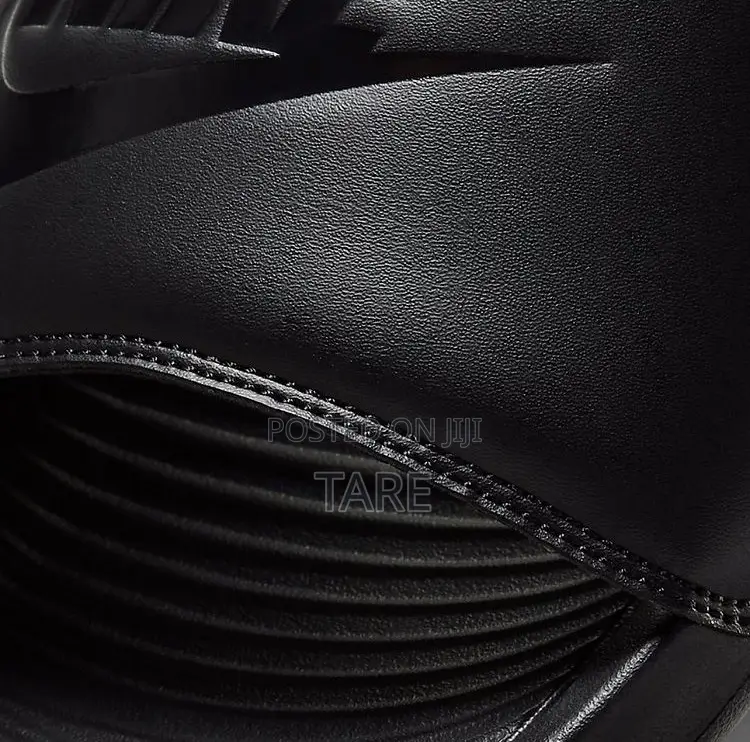 Nike Victori One Slides