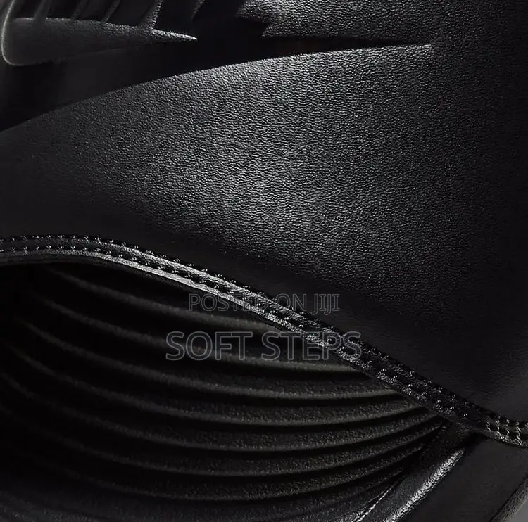 Nike Victori One Slides
