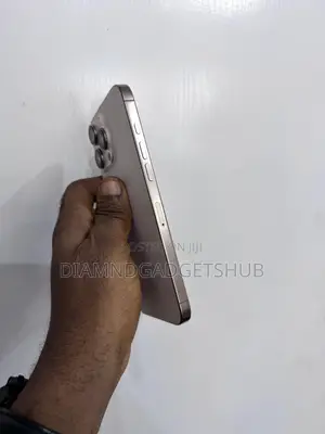 Apple iPhone 16 Pro Max 256 GB Gold