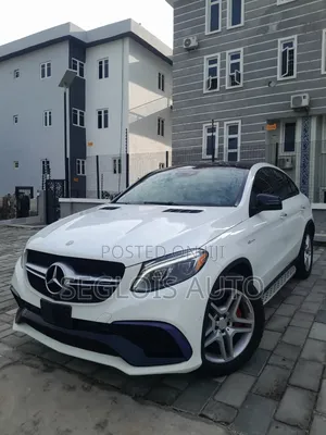 Mercedes-Benz GLE-Class 2019 White