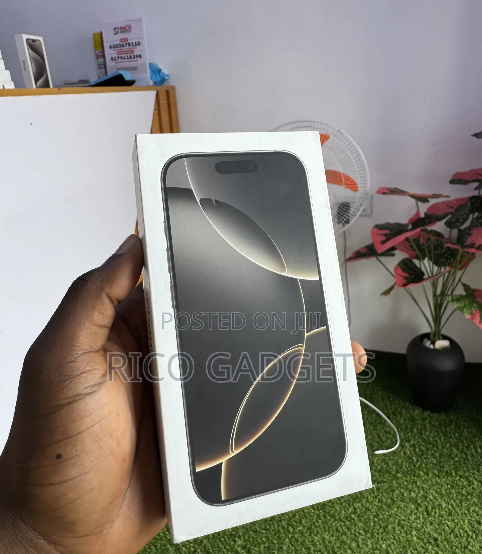 New Apple iPhone 16 Pro 128 GB Gray