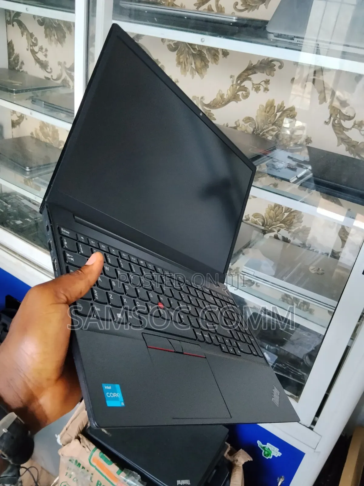 Laptop Lenovo ThinkPad E15 8GB Intel Core i5 SSD 256GB
