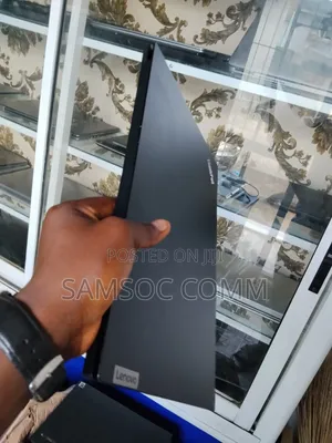 Laptop Lenovo ThinkPad E15 8GB Intel Core i5 SSD 256GB