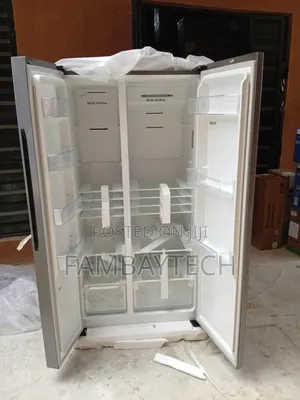 Sleek Hisense 518L Side-by-Side RC-67WSI Refrigerator