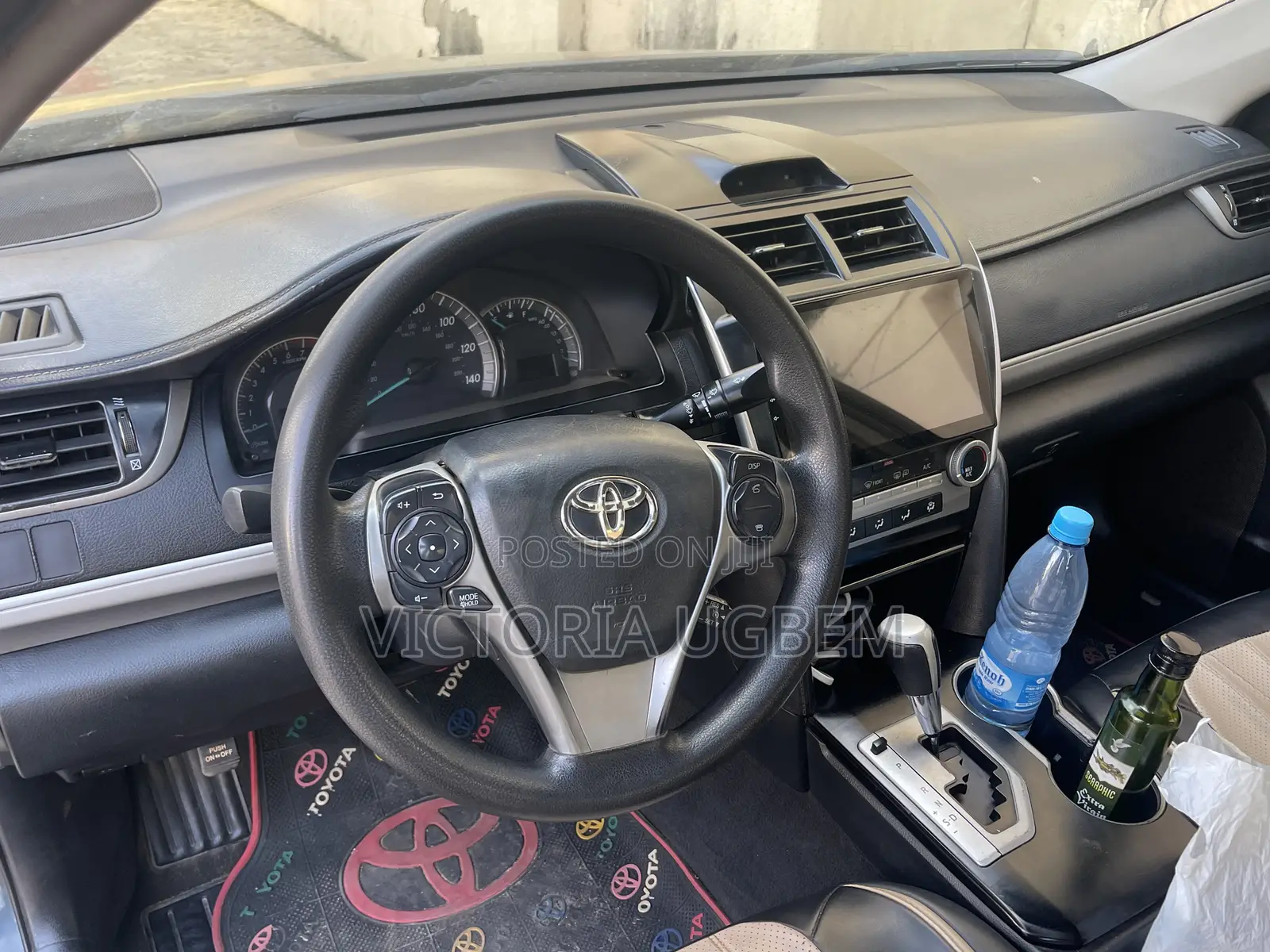 Toyota Camry 2014