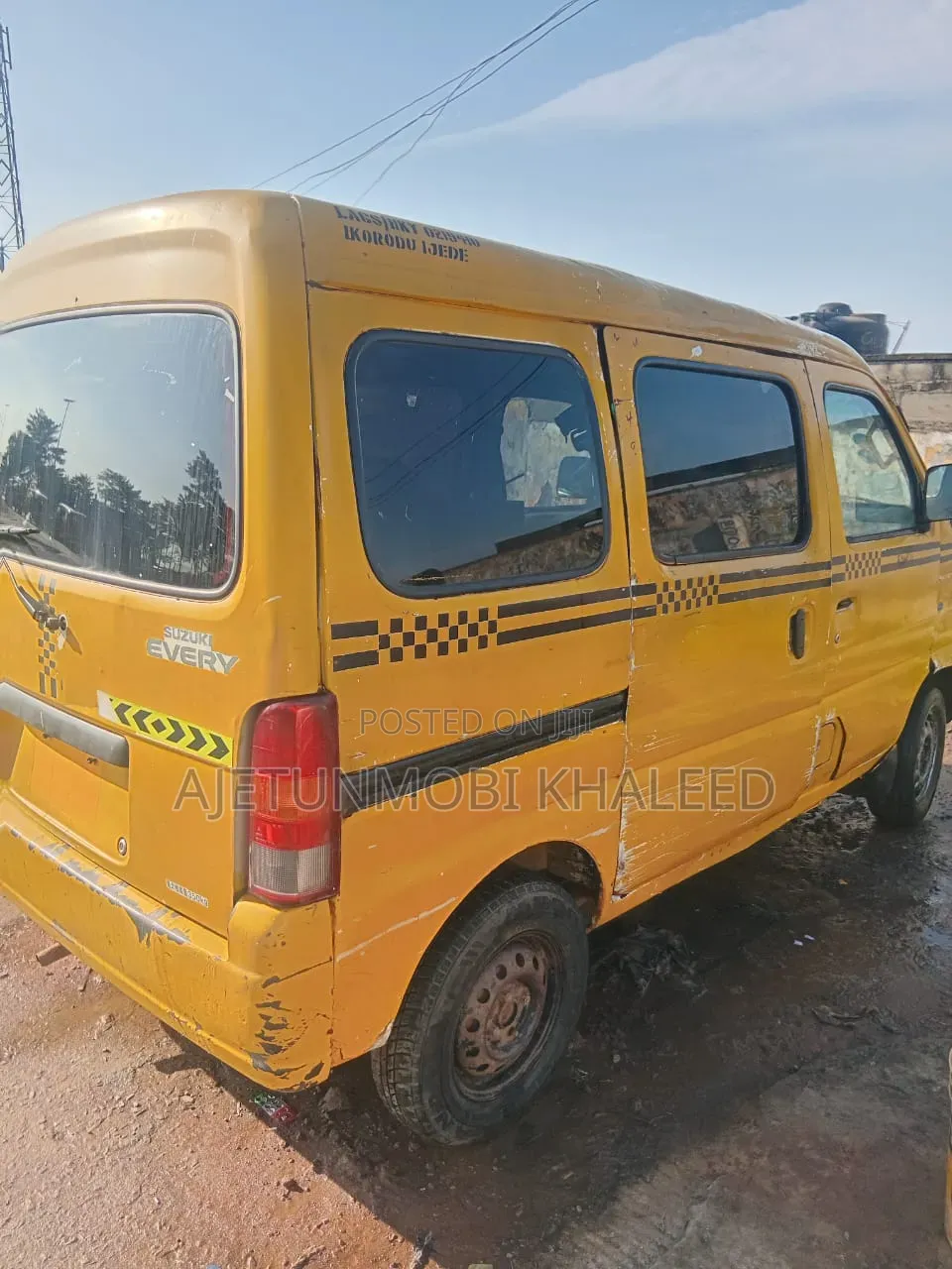Suzuki Every 2010 Yellow