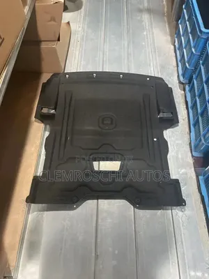 High Quality Certified Complet Brandnew Under Engine Cover Rolls Royce