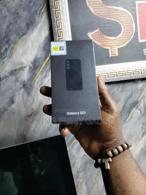 New Samsung Galaxy S23 128 GB Black