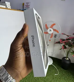 New Apple iPhone 15 Pro Max 256 GB Gray