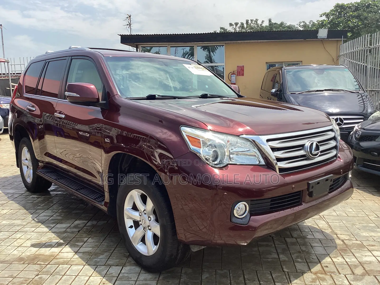 Lexus GX 460 2010 Red