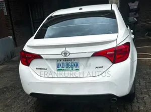 Toyota Corolla 2017 White