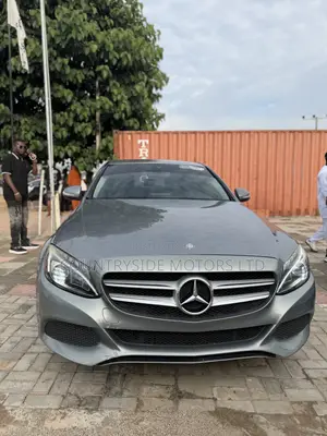 Mercedes-Benz C300 Base 4dr RWD Sedan (2.0L 4cyl 7A) 2015 Gray