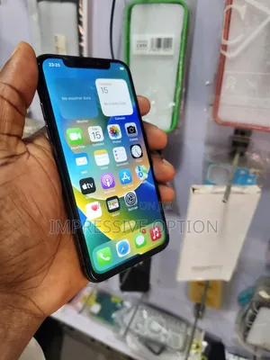 Apple iPhone X 64 GB Black
