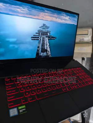 Laptop MSI GP75 Leopard 16GB Intel Core i7 SSD 512GB