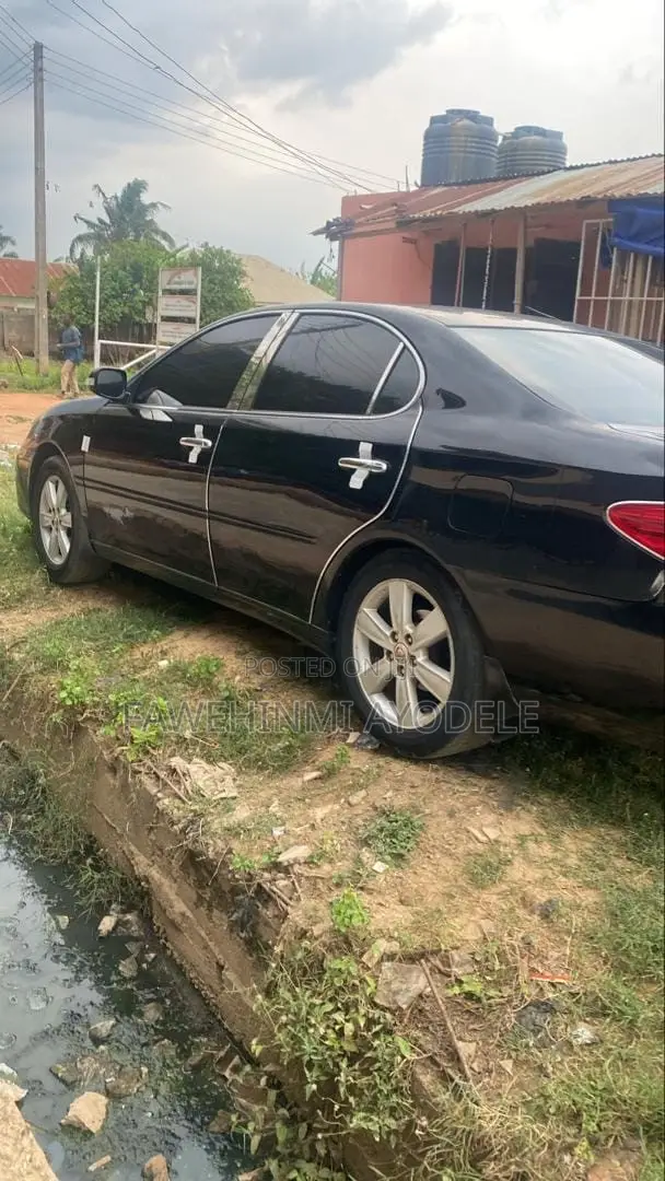 Lexus ES 330 2005 Black