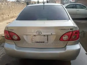 Toyota Corolla 2003 Silver