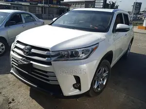 Toyota Highlander Limited 4dr SUV (3.5L 6cyl 6A) 2015 White
