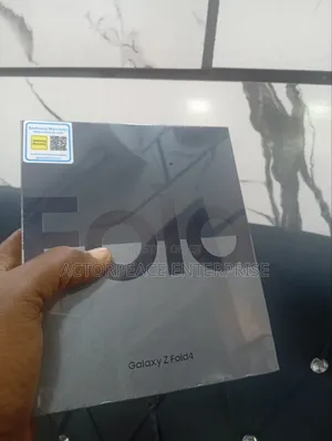 New Samsung Galaxy Z Fold4 512 GB Black