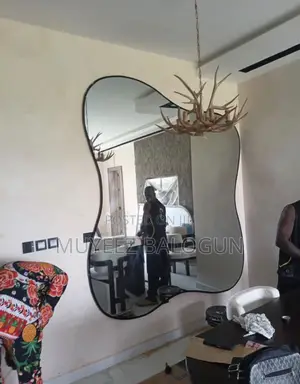 Design Mirror