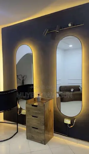 Design Mirror