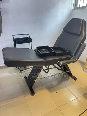 Massage/Lash Bed