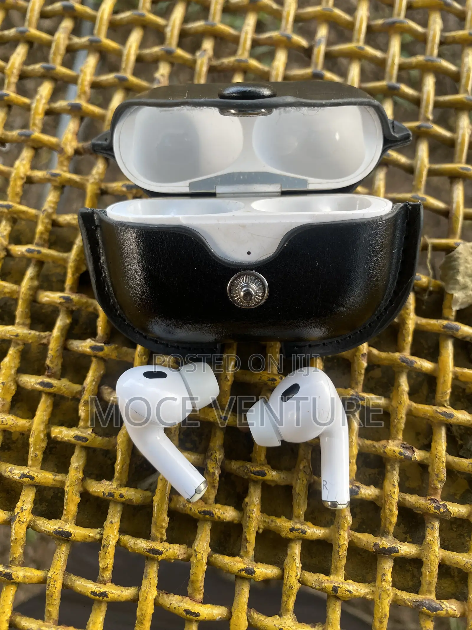 Apple AirPod Pro 2 Gen
