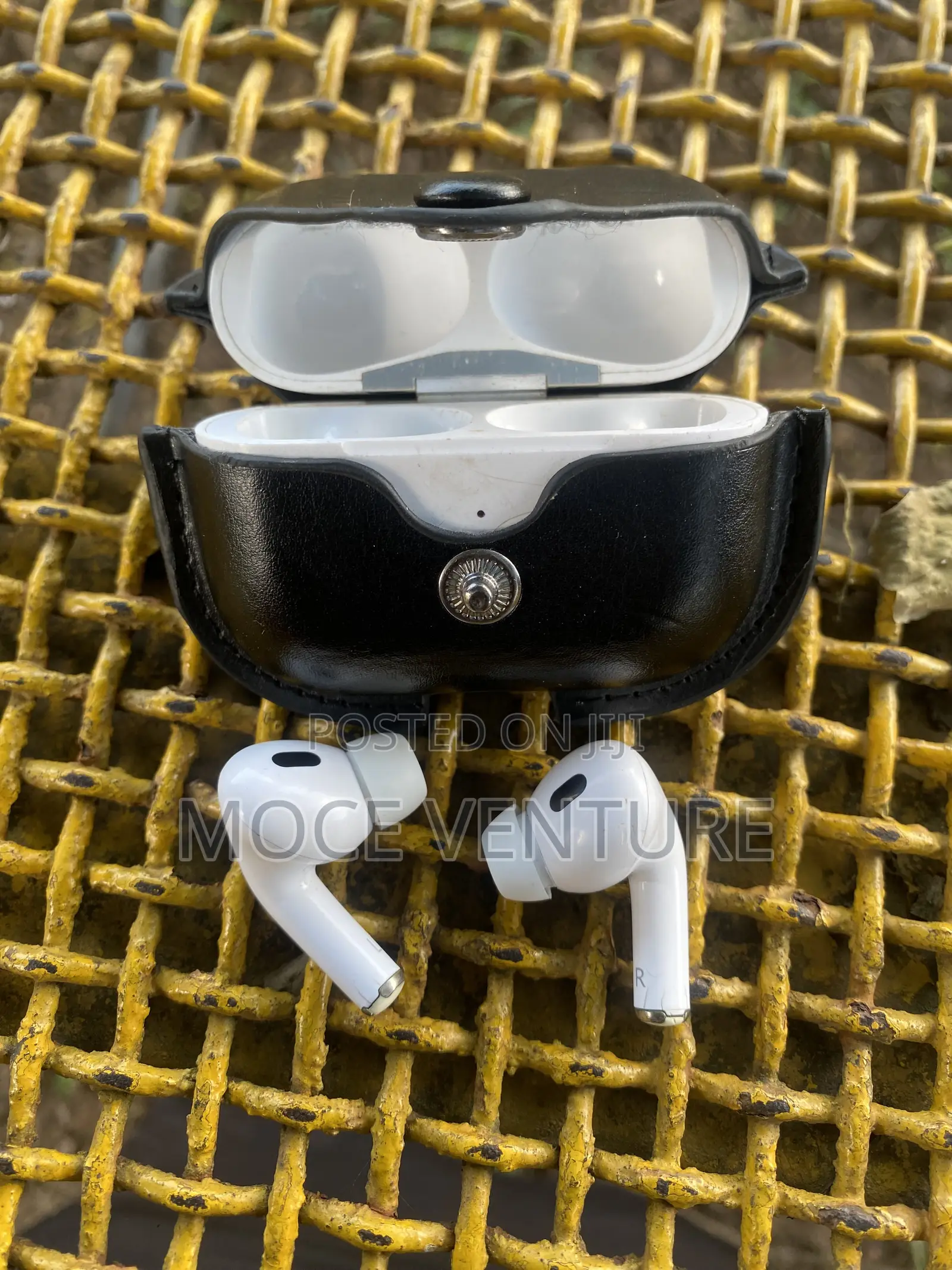 Apple AirPod Pro 2 Gen