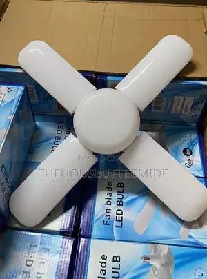 A Ceiling Four Led Blade Bulb