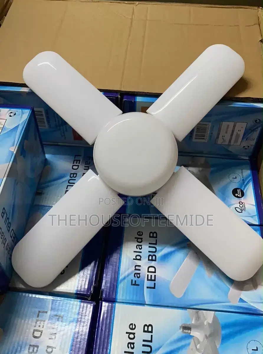 A Ceiling Four Led Blade Bulb