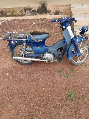 Honda CB 2016 Blue