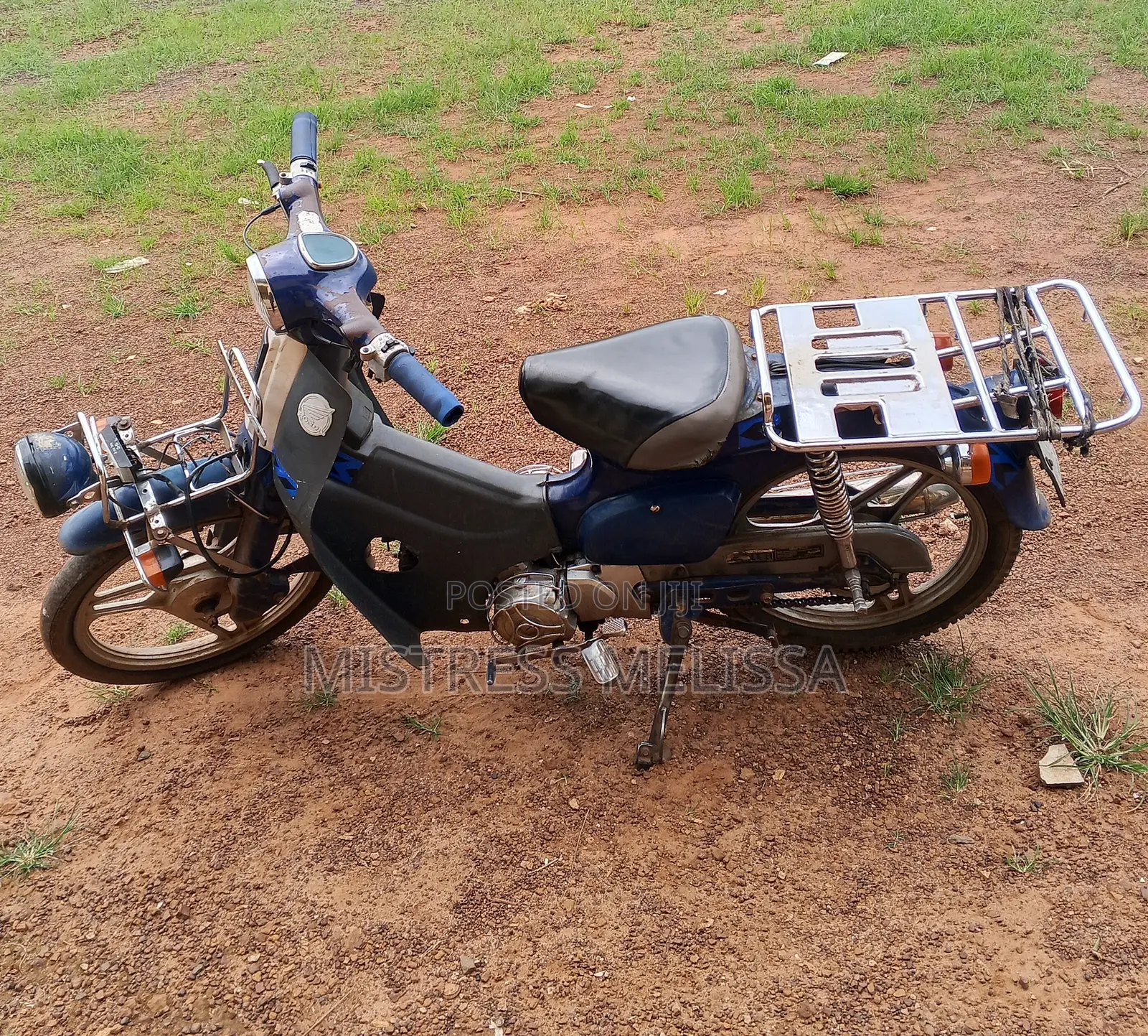 Honda CB 2016 Blue