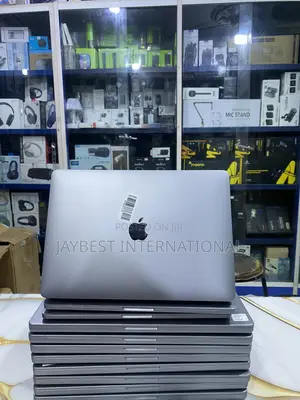 Laptop Apple MacBook Pro 2020 M1 16GB Apple M1 SSD 512GB