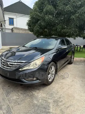 Hyundai Sonata Limited Sedan FWD (2.4L 4cyl 6A) 2013 Gray