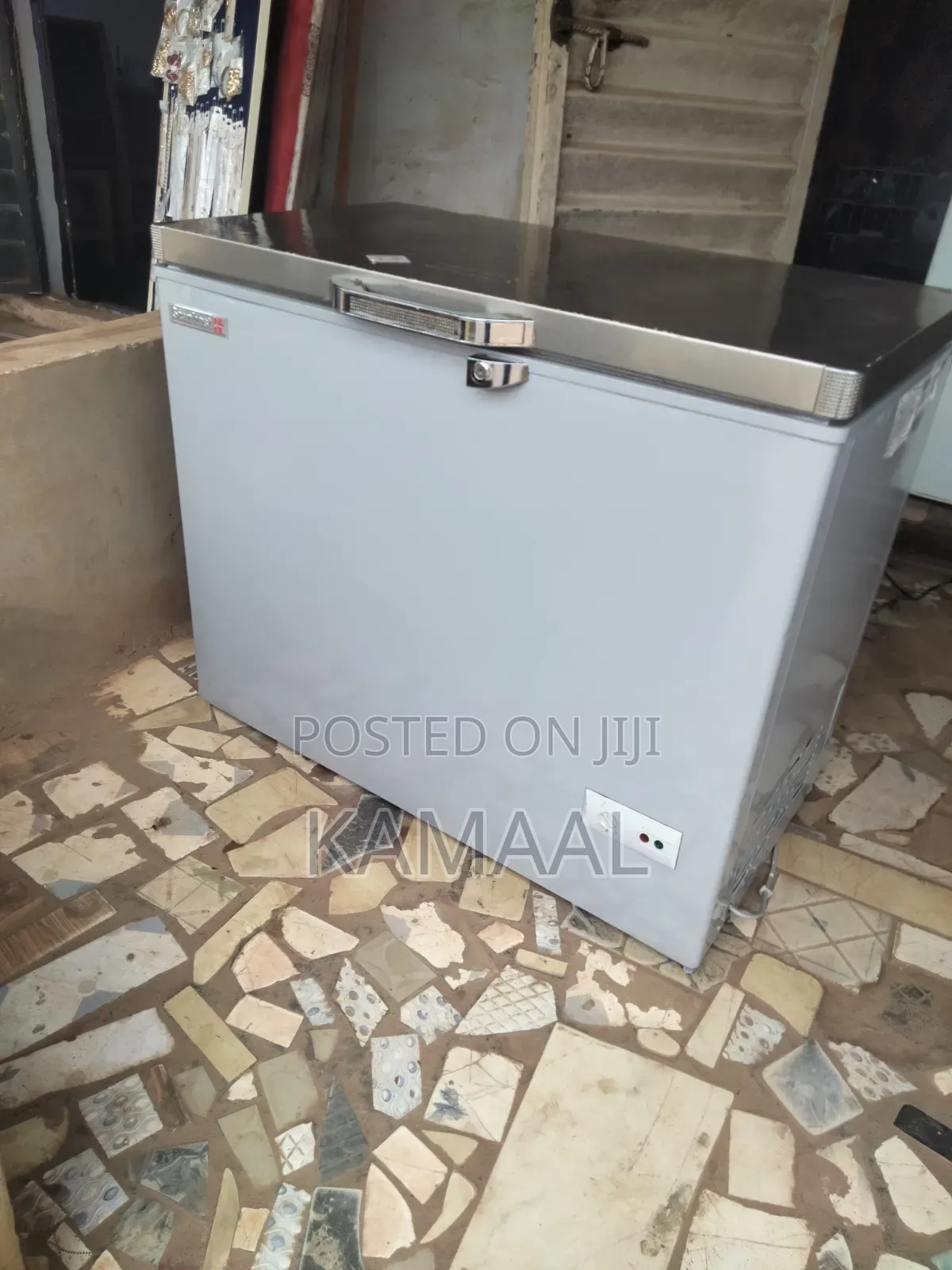 Neat Scanfrost Freezer
