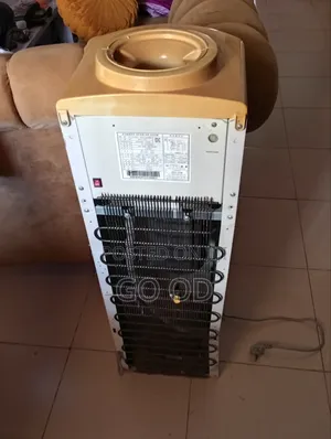 Water Dispenser Cold and Hot