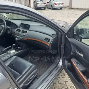 Honda Accord 2011 Gray