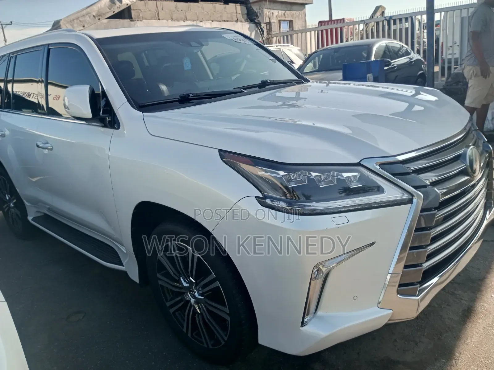 Lexus LX 2019 White