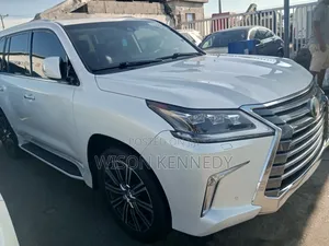 Lexus LX 2019 White