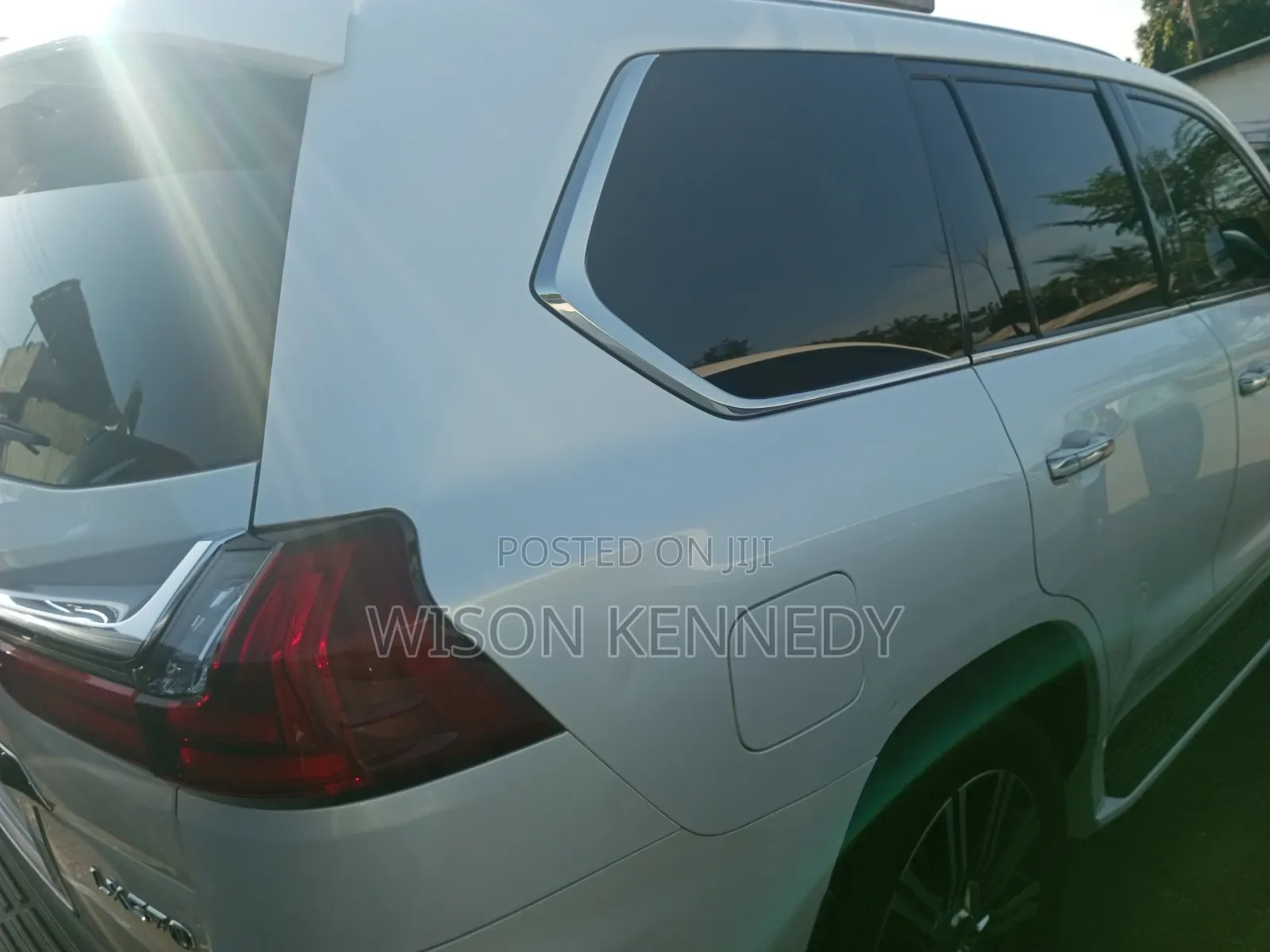 Lexus LX 2019 White