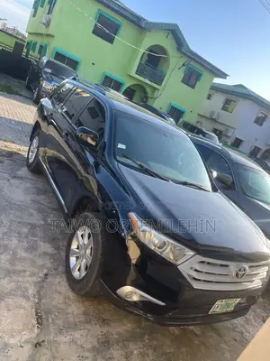Toyota Highlander Limited 2012 Black